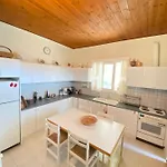 Mata's Spacious أستروس