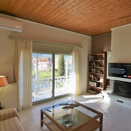 펜션 Mata's Spacious 애스트로스