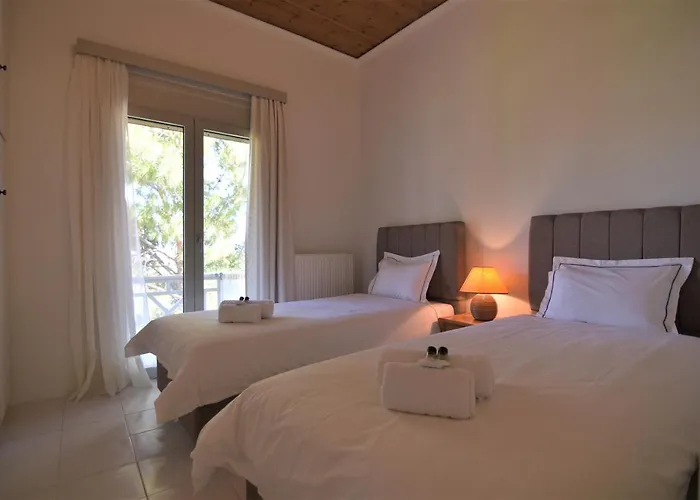 Mata's Spacious Casa de Férias